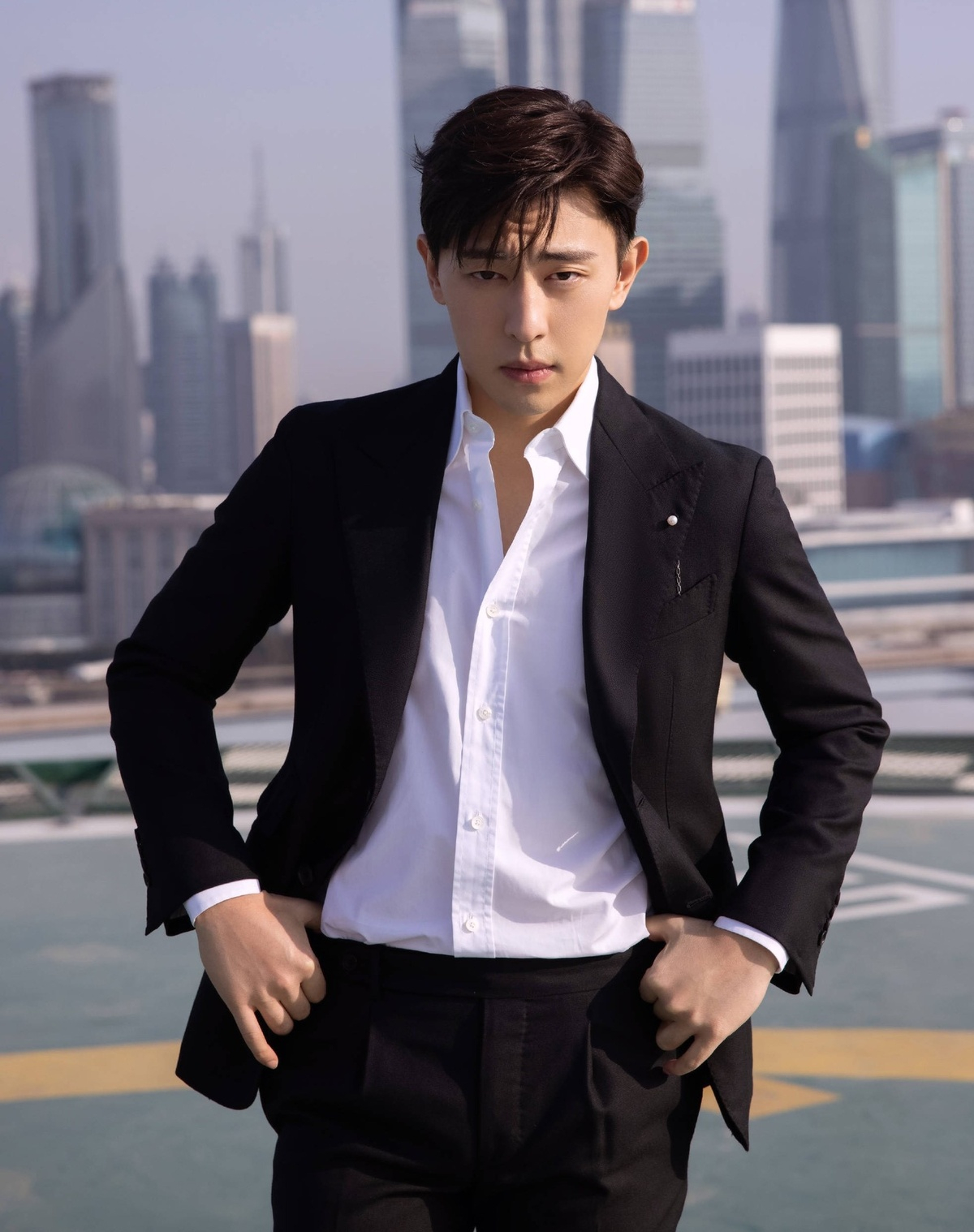Nam diễn vi&ecirc;n lố bịch bị đuổi cổ khỏi showbiz chỉ trong 3 tiếng: Phải b&aacute;n lẩu - tr&agrave; sữa kiếm sống, diện mạo hiện tại g&acirc;y ngỡ ng&agrave;ng- Ảnh 2.