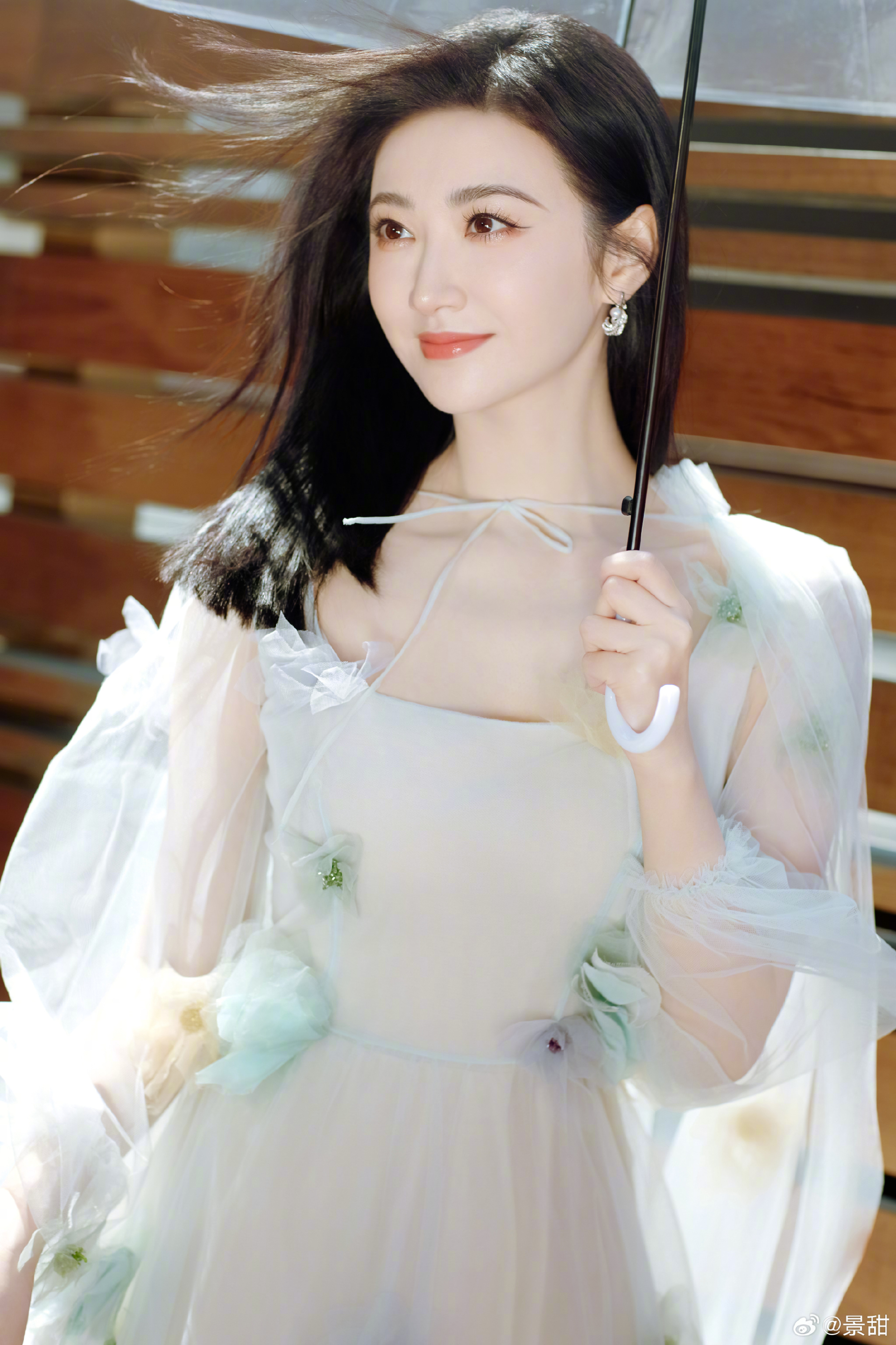 Đ&atilde; c&oacute; tung t&iacute;ch của ngọc nữ showbiz vừa lộ hợp đồng mang thai hộ, bị đại gia r&aacute;o riết truy t&igrave;m đ&ograve;i h&agrave;ng trăm tỷ đồng- Ảnh 3.