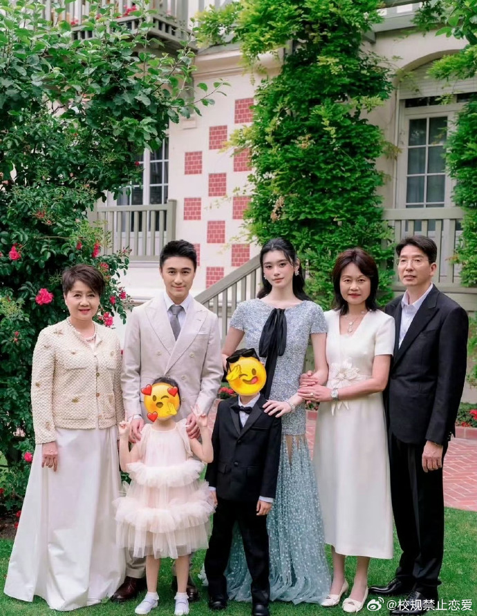 Trước giờ G đ&aacute;m cưới h&agrave;o m&ocirc;n chấn động showbiz: C&ocirc; d&acirc;u "thi&ecirc;n thần" đeo 103 carat kim cương, nghe b&aacute;o gi&aacute; 180 tỷ ai nấy đều cho&aacute;ng v&aacute;ng- Ảnh 5.