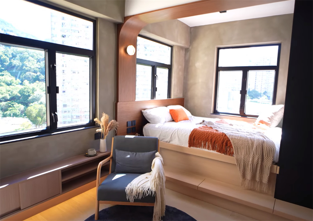 Cặp vợ chồng cải tạo căn hộ 24m&sup2; với 7 cửa sổ: Đổi chỗ bếp v&agrave; nh&agrave; tắm, bỏ lu&ocirc;n sofa m&agrave; nh&agrave; vẫn tho&aacute;ng bất ngờ- Ảnh 18.