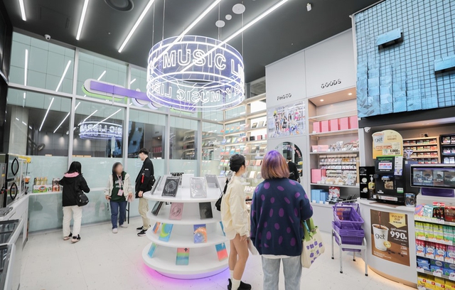 &ldquo;Retail Fandom&rdquo; trở th&agrave;nh xu hướng ti&ecirc;u d&ugrave;ng mới: Kh&ocirc;ng chốt đơn d&ugrave; sản phẩm tốt, c&oacute; th&ecirc;m quyền lợi n&agrave;y th&igrave; c&ograve;n xem x&eacute;t- Ảnh 1.