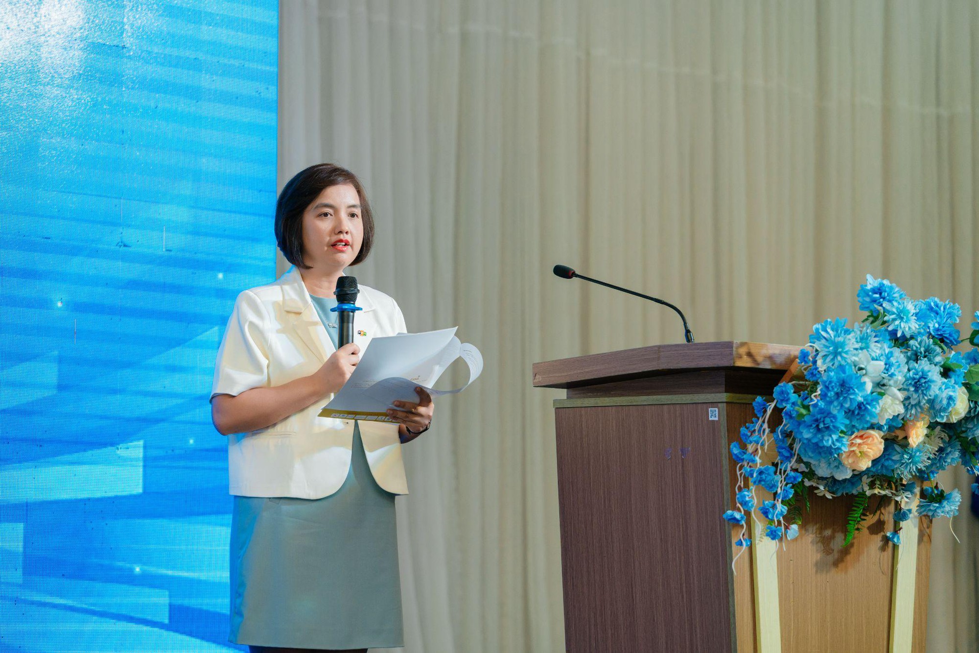 Long Châu cùng Hội Hen - Dị ứng - Miễn dịch lâm sàng TP.HCM khởi động chương trình chăm sóc sức khỏe hô hấp bền vững - Ảnh 3. Long Châu cùng Hội Hen - Dị ứng - Miễn dịch lâm sàng TP.HCM khởi động chương trình chăm sóc sức khỏe hô hấp bền vững - Ảnh 3.