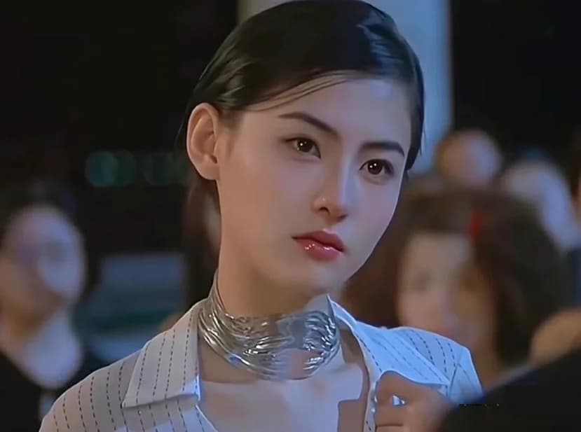 Cảnh nóng đầu tiên của Trương Bá Chi bạo đến mức nào mà khiến một phim bom tấn hot trở lại sau 21 năm- Ảnh 3. Cảnh nóng đầu tiên của Trương Bá Chi bạo đến mức nào mà khiến một phim bom tấn hot trở lại sau 21 năm- Ảnh 3.