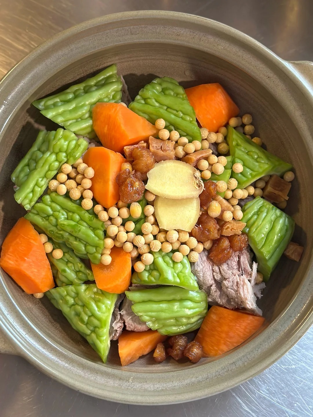 Mất ngủ, miệng đắng, da nổi mụn sau những đ&ecirc;m thức khuya: C&ocirc;ng thức canh "thanh m&agrave; kh&ocirc;ng h&agrave;n, bổ m&agrave; kh&ocirc;ng n&oacute;ng" được nhiều chị em truyền nhau- Ảnh 3.