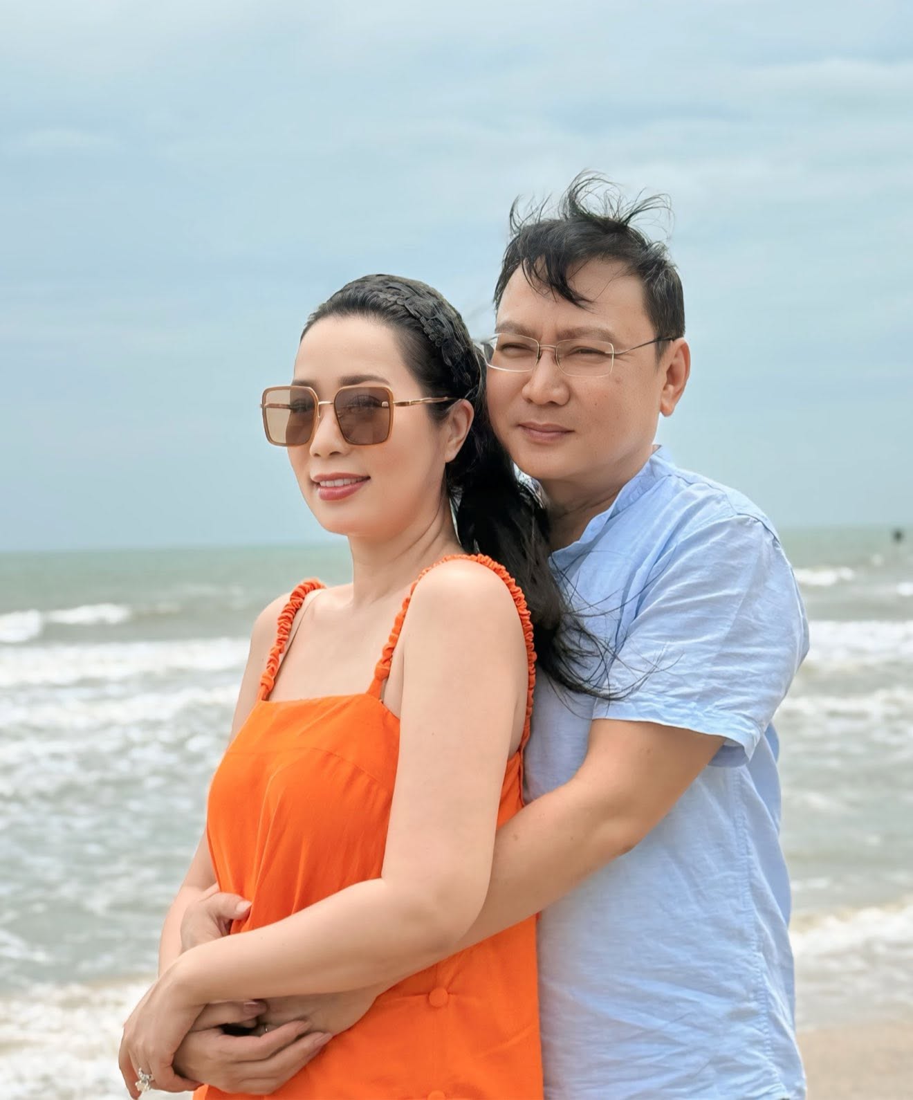 Nhan sắc nữ NSND vừa l&ecirc;n chức chủ tịch, được đại gia y&ecirc;u say đắm suốt 25 năm- Ảnh 7.