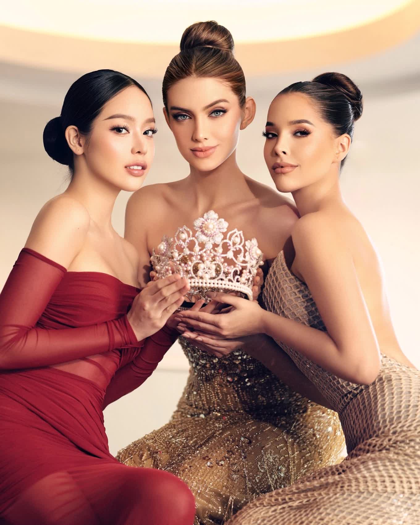 Việt Nam có một Hoa hậu đứng chung khung hình với mỹ nhân đẹp nhất Thái Lan nhưng không hề thua kém- Ảnh 5. Việt Nam có một Hoa hậu đứng chung khung hình với mỹ nhân đẹp nhất Thái Lan nhưng không hề thua kém- Ảnh 5.