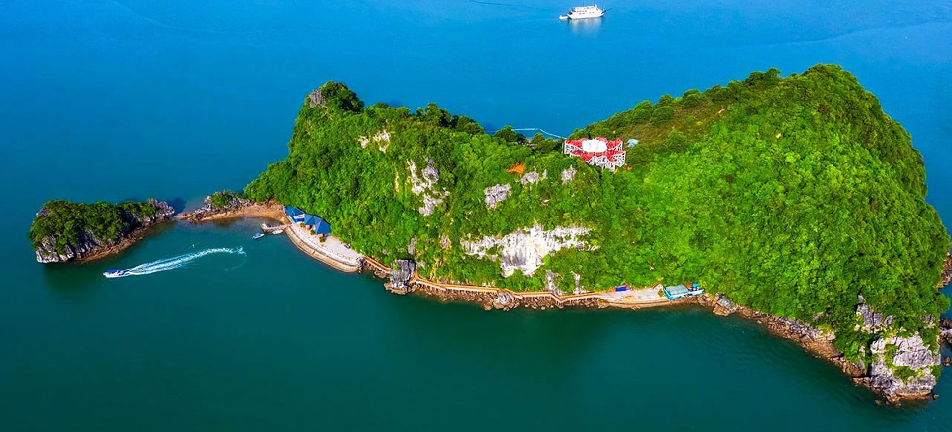 Kh&ocirc;ng phải Mỹ Kh&ecirc;, đ&acirc;y mới l&agrave; đại diện duy nhất của Việt Nam lọt top 100 b&atilde;i biển đẹp nhất thế giới - Ảnh 1.