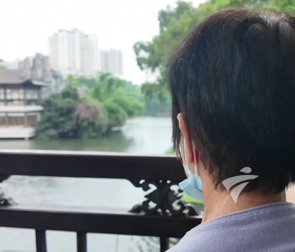 Tưởng được kh&aacute;m bệnh miễn ph&iacute;, cụ b&agrave; b&agrave;ng ho&agrave;ng g&aacute;nh nợ 600 triệu: Phải l&agrave;m lao c&ocirc;ng trả dần - Ảnh 4.
