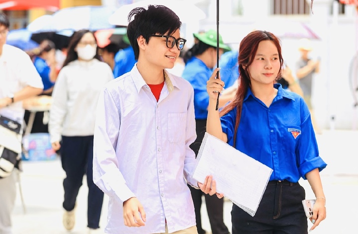 27 th&iacute; sinh bị đ&igrave;nh chỉ ng&agrave;y đầu thi tốt nghiệp THPT 2026- Ảnh 1.