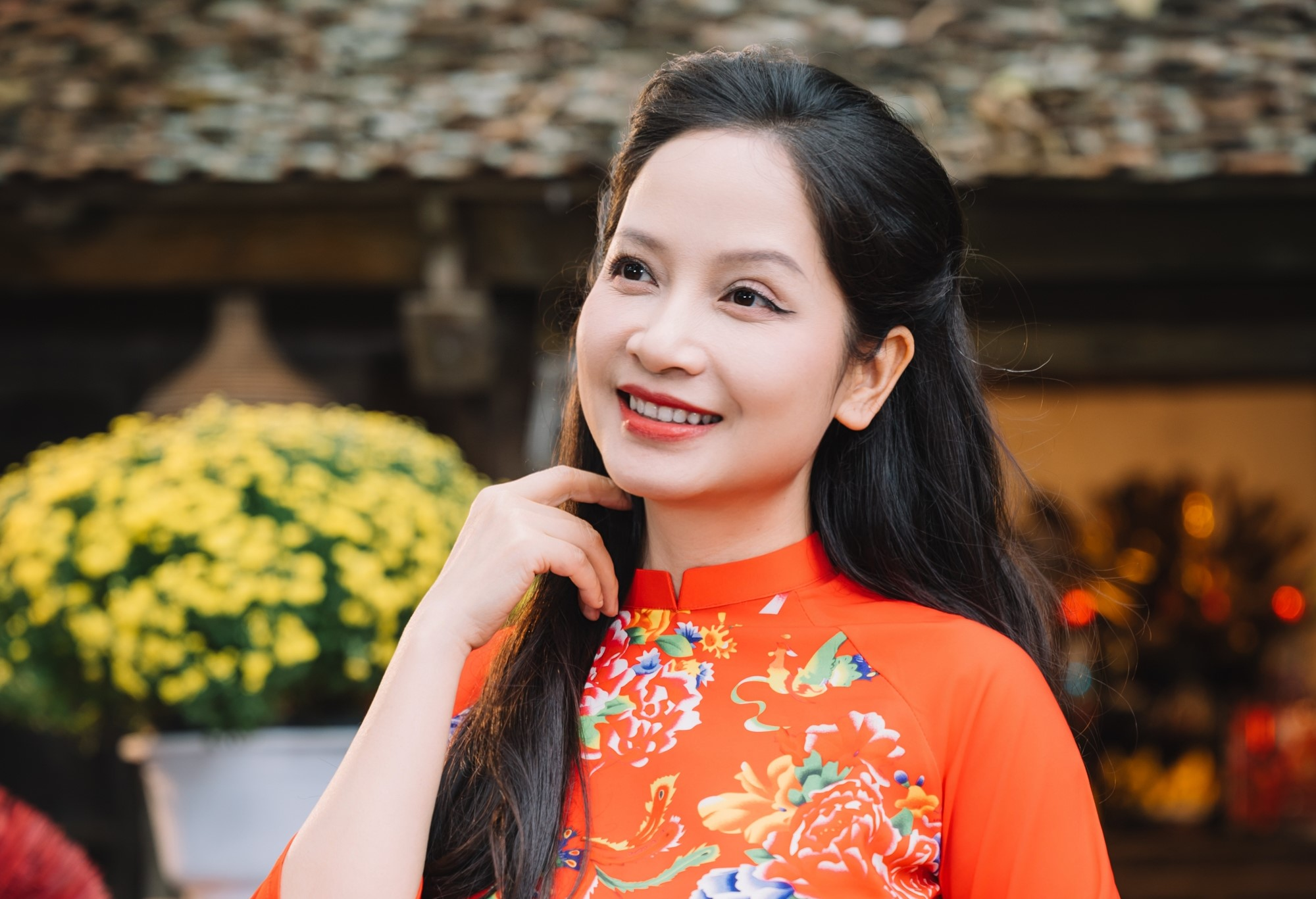 Mỹ nh&acirc;n đẹp nhất Ph&iacute;a Trước L&agrave; Bầu Trời trẻ m&atilde;i kh&ocirc;ng gi&agrave; sau 20 năm, bỏ nghề sống c&ocirc; độc ở tuổi 40 - Ảnh 8.