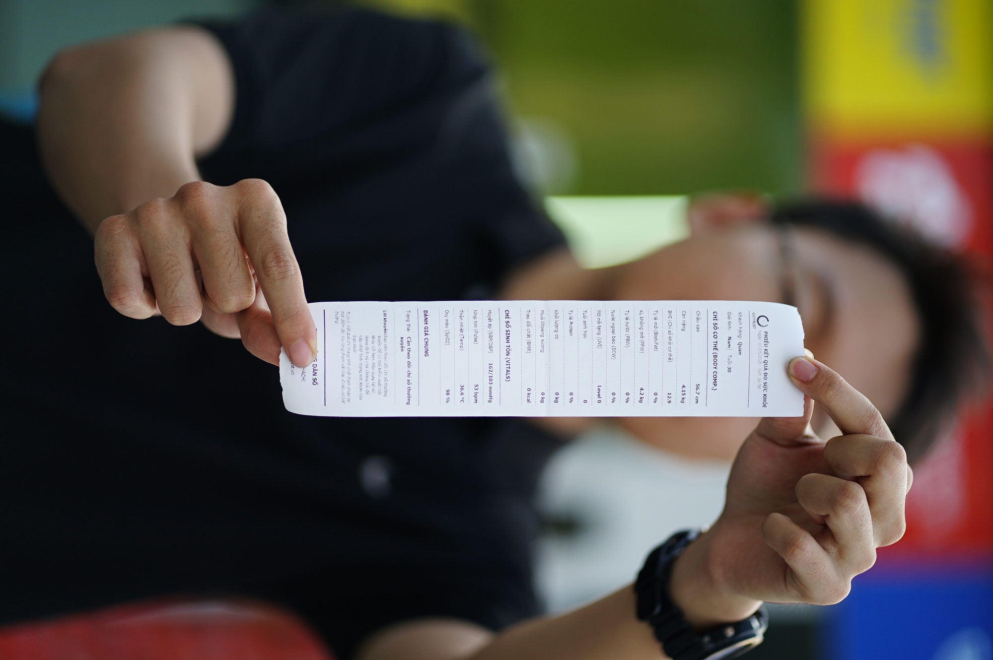 Một nơi ở TP.HCM đang cho người d&acirc;n kiểm tra sức khỏe miễn ph&iacute;, chỉ mất chưa đầy 5 ph&uacute;t- Ảnh 8.