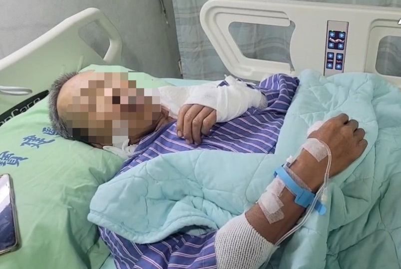 Người đ&agrave;n &ocirc;ng 53 tuổi mắc c&ugrave;ng l&uacute;c 5 loại ung thư v&igrave; 2 th&uacute; vui của nhiều người Việt- Ảnh 1.