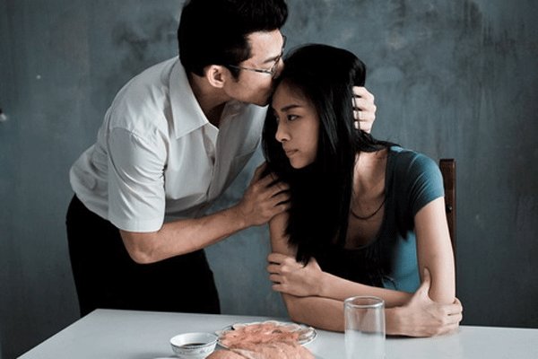Hết thời ma váy trắng tóc dài, phim kinh dị Việt bùng nổ với cuộc cách mạng "bản địa hóa"- Ảnh 2. Hết thời ma váy trắng tóc dài, phim kinh dị Việt bùng nổ với cuộc cách mạng "bản địa hóa"- Ảnh 2.