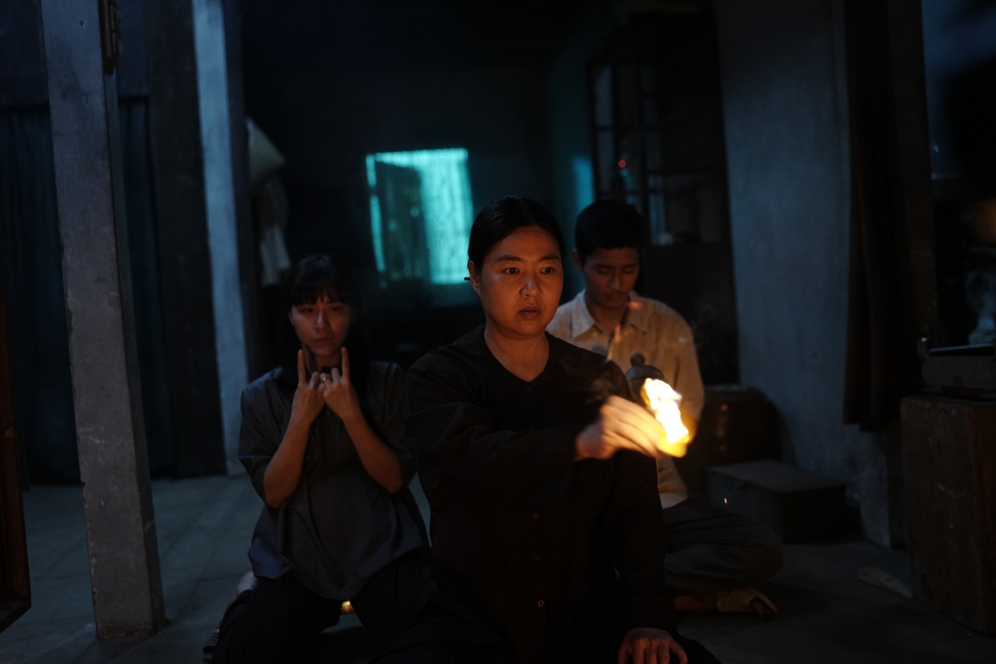 Hết thời ma váy trắng tóc dài, phim kinh dị Việt bùng nổ với cuộc cách mạng "bản địa hóa"- Ảnh 6. Hết thời ma váy trắng tóc dài, phim kinh dị Việt bùng nổ với cuộc cách mạng "bản địa hóa"- Ảnh 6.