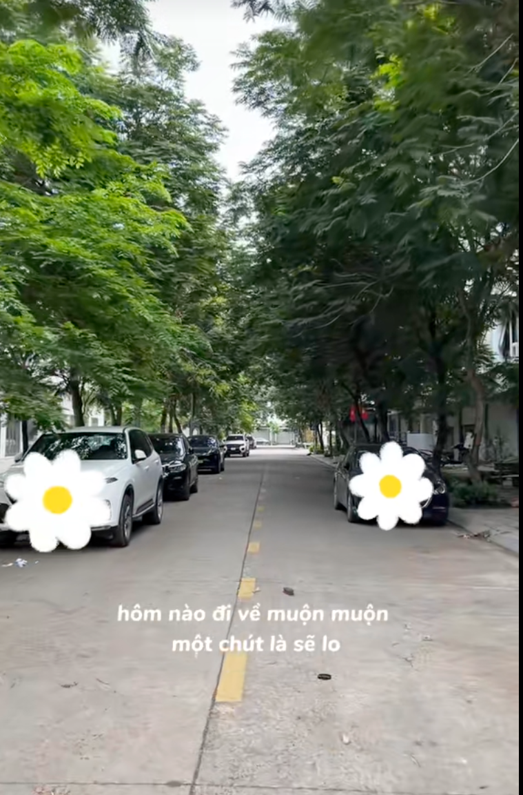 Vợ chồng U40 thu&ecirc; nh&agrave; trong khu biệt thự v&agrave;i chục tỷ: 7 triệu/th&aacute;ng, c&oacute; s&acirc;n cho con chạy nhảy, &ocirc; t&ocirc; hay xe m&aacute;y để thoải m&aacute;i kh&ocirc;ng mất tiền- Ảnh 9.