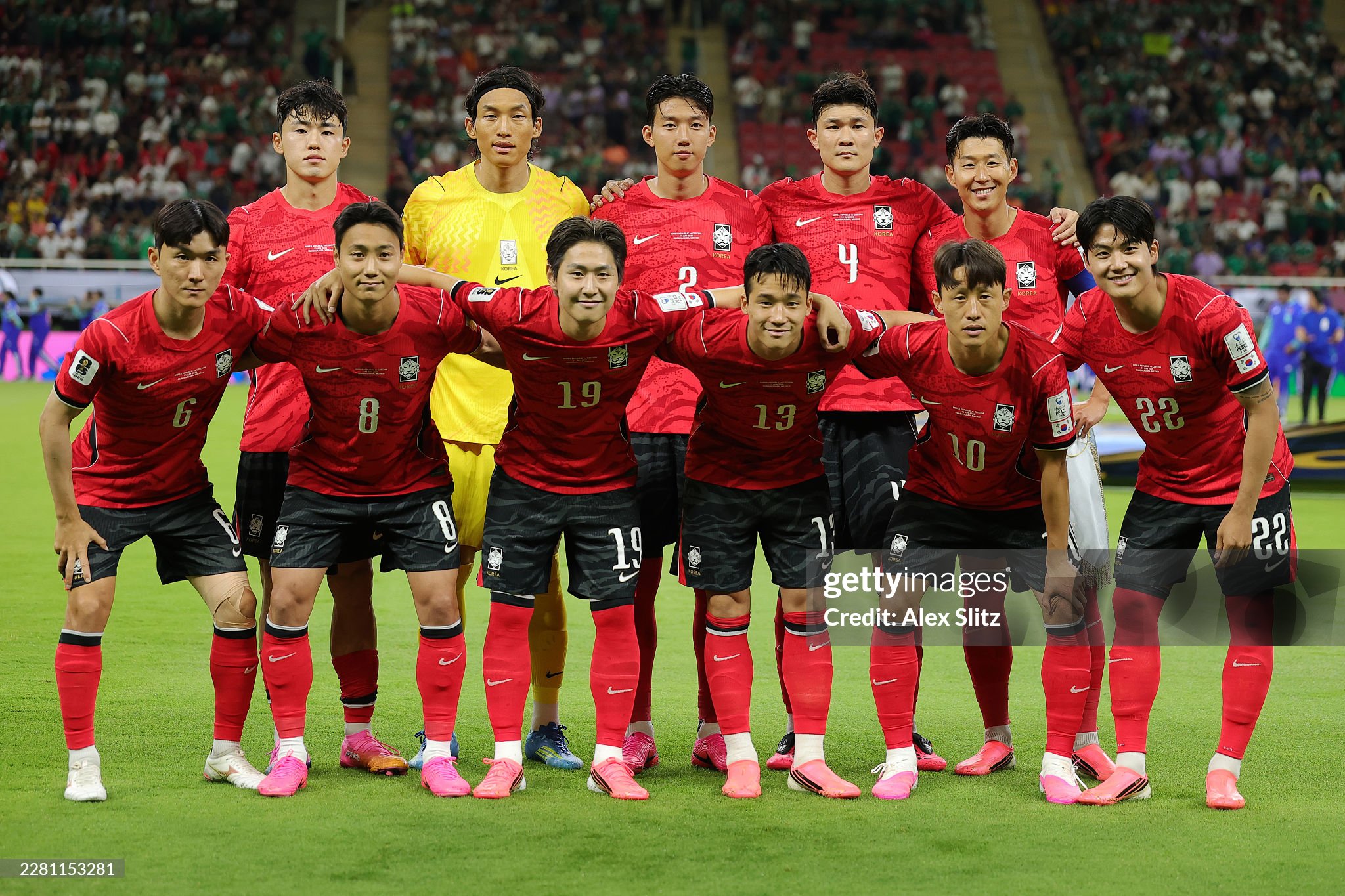 Gallery - ĐT Hàn Quốc 2-1 CH Czech: 3 điểm mở màn cho Son Heung-min và các đồng đội với màn lội ngược dòng ấn tượng - image 14