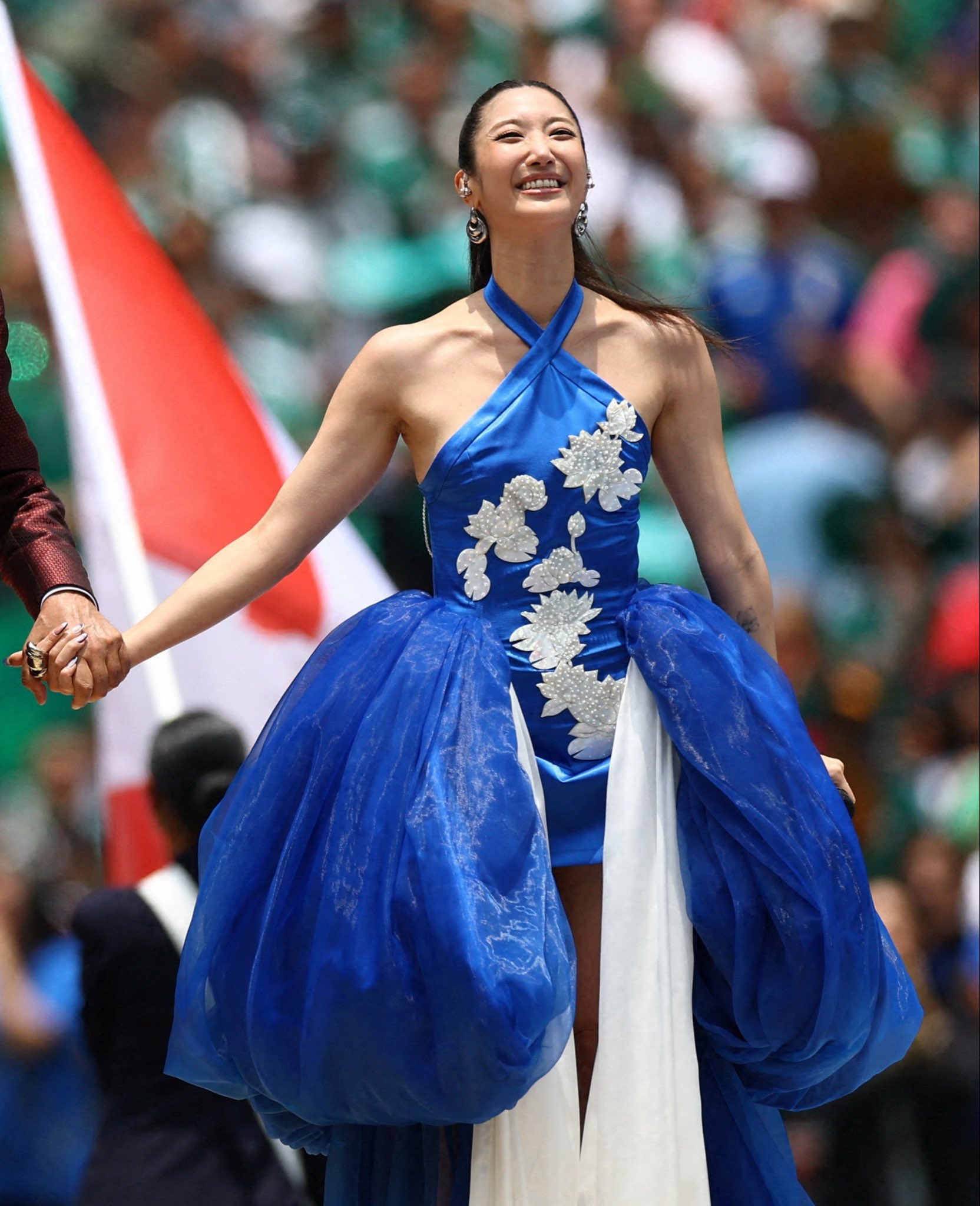 Mỹ nh&acirc;n qu&aacute; khứ bị từ chối v&agrave; c&uacute; đổi đời l&agrave;m n&ecirc;n lịch sử, từ Grammy, Oscar đến World Cup chiếm trọn spotlight - Ảnh 9.