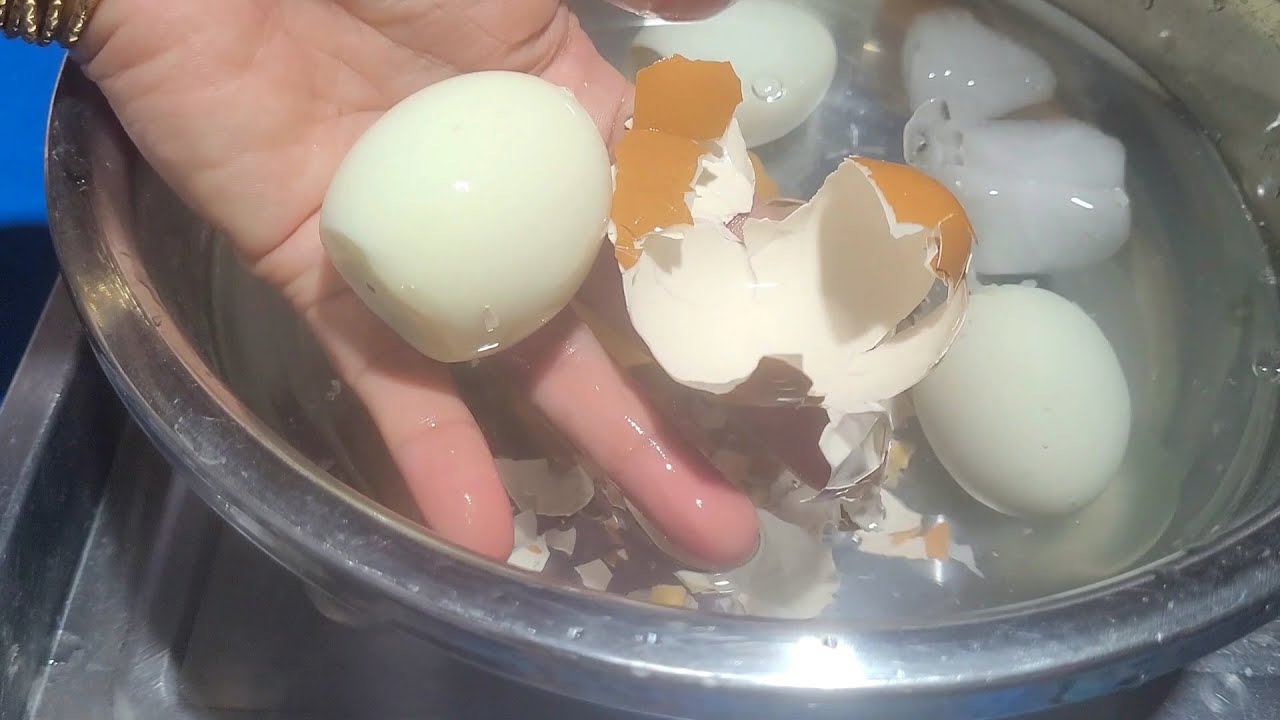 Luộc trứng n&ecirc;n đợi nước s&ocirc;i hay thả ngay từ nước lạnh? Đơn giản thế m&agrave; nhiều người vẫn sai- Ảnh 2.