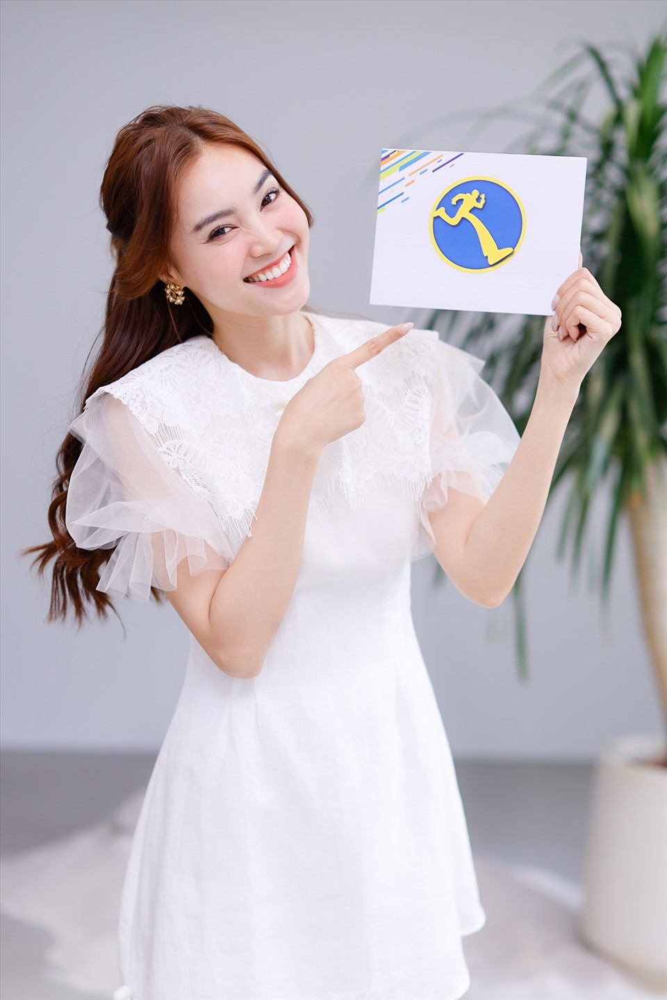 Bộ phim kh&ocirc;ng bao giờ được l&ecirc;n s&oacute;ng của Ninh Dương Lan Ngọc- Ảnh 5.