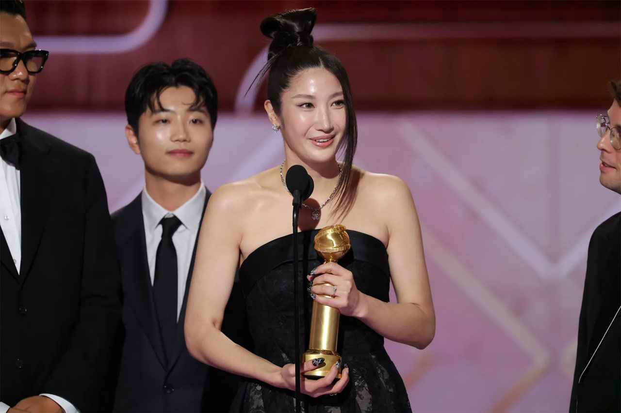 Mỹ nh&acirc;n qu&aacute; khứ bị từ chối v&agrave; c&uacute; đổi đời l&agrave;m n&ecirc;n lịch sử, từ Grammy, Oscar đến World Cup chiếm trọn spotlight - Ảnh 8.