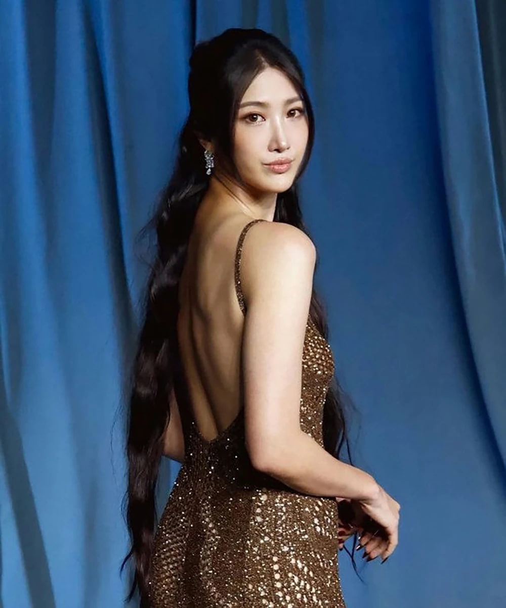 Mỹ nh&acirc;n qu&aacute; khứ bị từ chối v&agrave; c&uacute; đổi đời l&agrave;m n&ecirc;n lịch sử, từ Grammy, Oscar đến World Cup chiếm trọn spotlight - Ảnh 7.