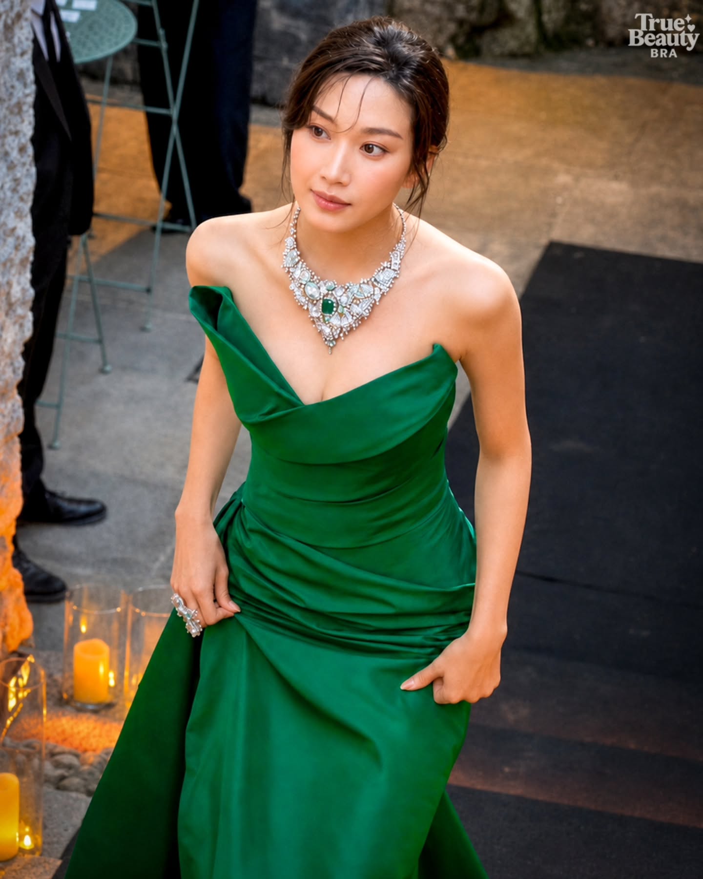 Mỹ nh&acirc;n vượt mặt Son Ye Jin lại c&oacute; 1 tạo h&igrave;nh đẹp chấn động, n&oacute;i nữ ho&agrave;ng cũng chẳng qu&aacute;- Ảnh 1.