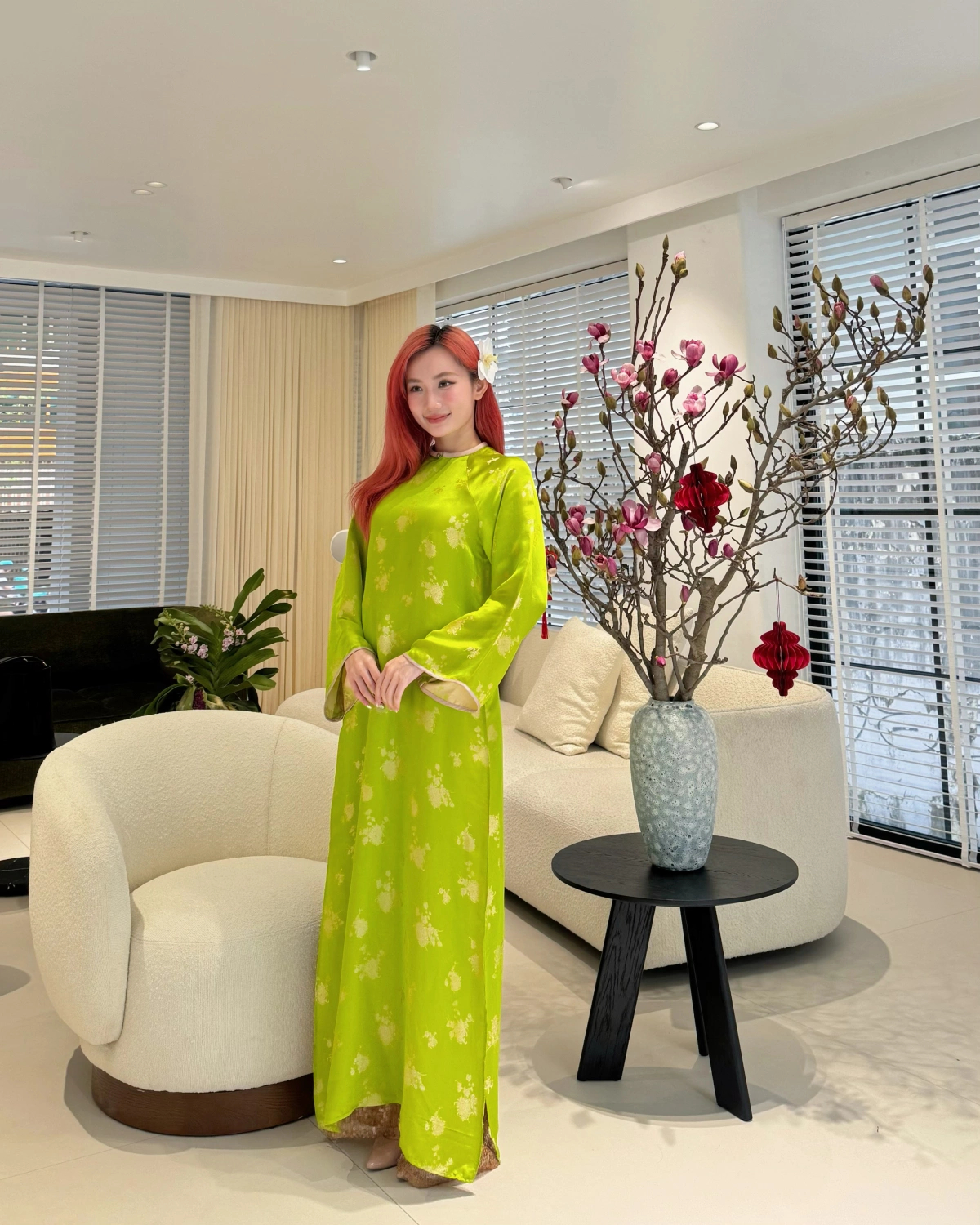 Mỹ nh&acirc;n Vbiz từng l&agrave; "tr&ograve; cưng" của Kh&aacute;nh Thi - Phan Hiển: 30 tuổi ở biệt thự 1.000m&sup2;, sống cuộc đời đ&aacute;ng mơ ước- Ảnh 2.