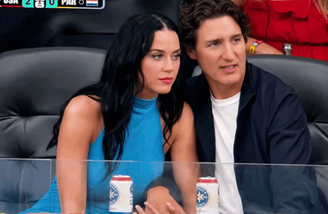 Katy Perry say đắm cựu Thủ tướng Canada lắm rồi, c&ocirc;ng khai &ocirc;m h&ocirc;n quấn qu&iacute;t chẳng rời tại World Cup 2026- Ảnh 2.