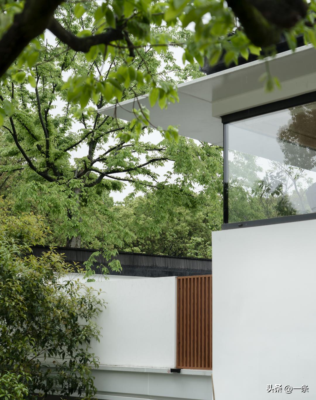 Vợ chồng gi&aacute;o vi&ecirc;n về qu&ecirc; x&acirc;y nh&agrave; 1.000m&sup2; th&agrave;nh nơi chung sống 3 thế hệ: Mẹ chồng ban đầu phản đối cuối c&ugrave;ng lại h&agrave;i l&ograve;ng nhất- Ảnh 3.