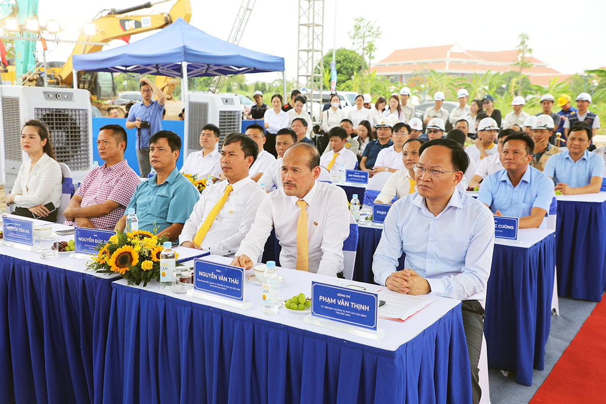Sun Group ch&iacute;nh thức triển khai "si&ecirc;u dự &aacute;n" hơn 25.000 tỷ đồng kết nối s&acirc;n bay 5 sao TOP 10 thế giới với H&agrave; Nội- Ảnh 1.