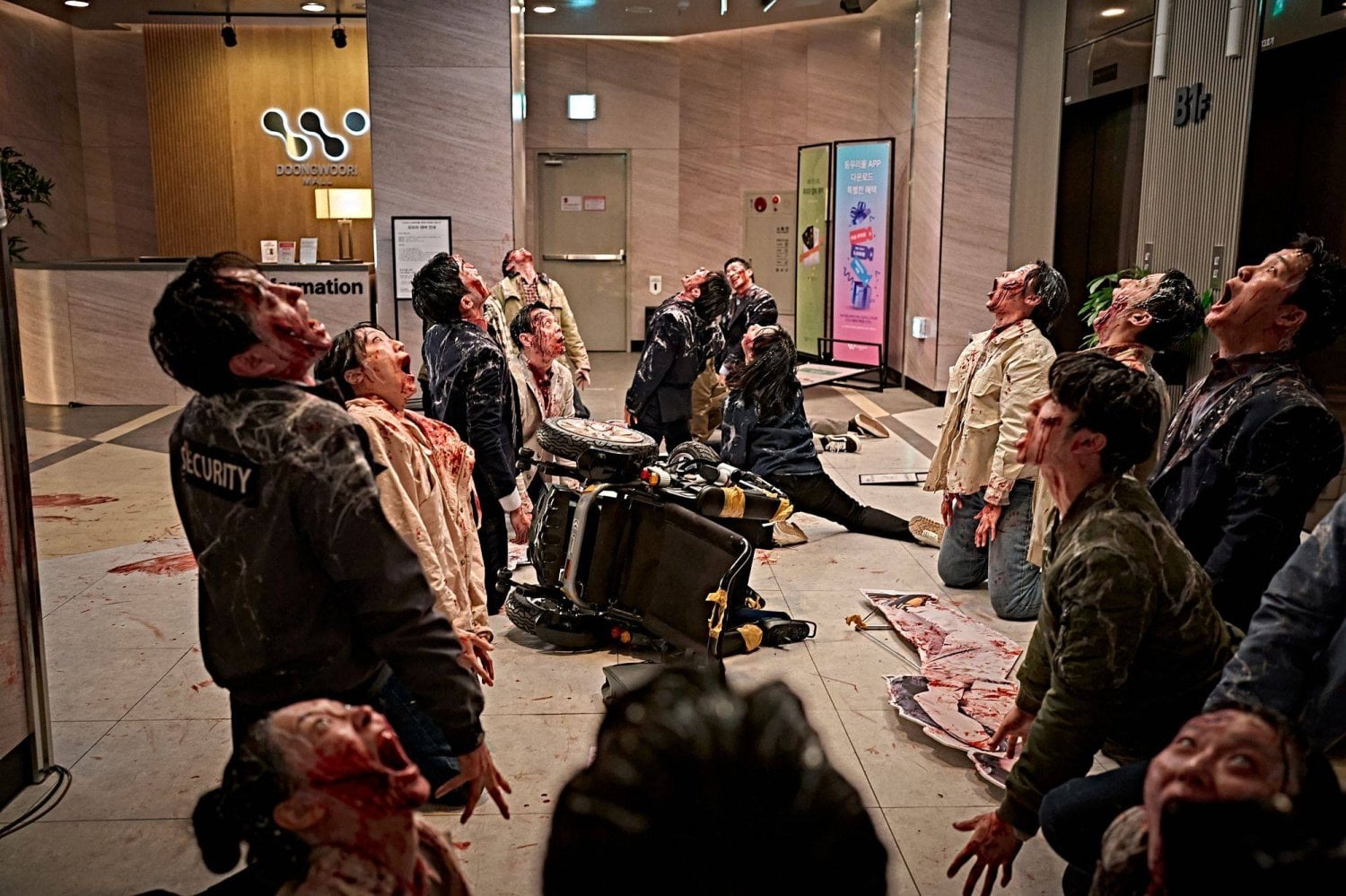 Colony: Đừng xem nếu kỳ vọng một Train To Busan thứ 2- Ảnh 4. Colony: Đừng xem nếu kỳ vọng một Train To Busan thứ 2- Ảnh 4.