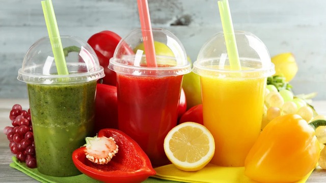 3 loại nước tưởng bổ nhưng d&ugrave;ng sai c&aacute;ch c&oacute; thể "nu&ocirc;i ung thư"- Ảnh 1.