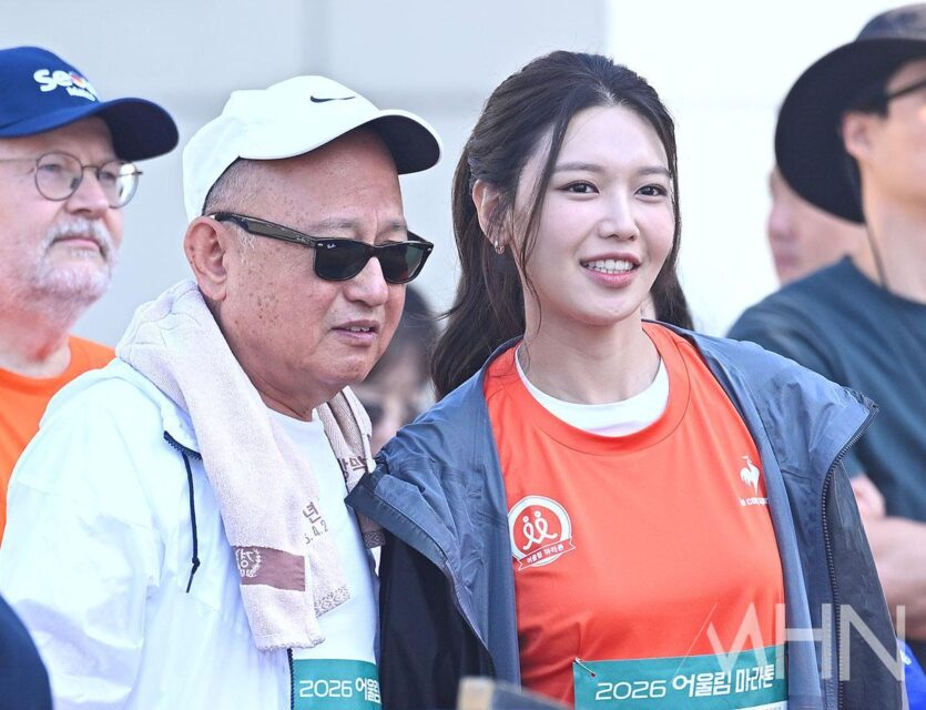 T&oacute;m d&iacute;nh Sooyoung (SNSD) b&ecirc;n một người gi&agrave;u quyền lực ngay sau khi chia tay bạn trai 14 năm Jung Kyung Ho, th&aacute;i độ mới đ&aacute;ng b&agrave;n- Ảnh 2.