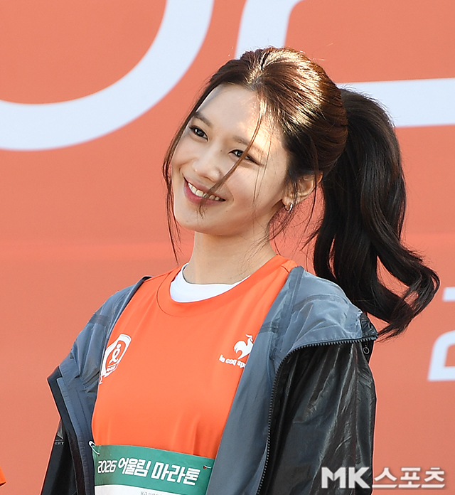 T&oacute;m d&iacute;nh Sooyoung (SNSD) b&ecirc;n một người gi&agrave;u quyền lực ngay sau khi chia tay bạn trai 14 năm Jung Kyung Ho, th&aacute;i độ mới đ&aacute;ng b&agrave;n- Ảnh 3.