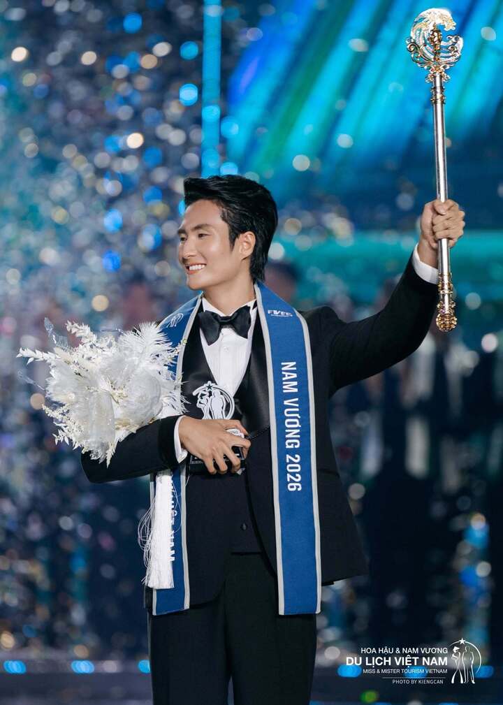 Nhan sắc mỹ nh&acirc;n cao 1m8 đại diện Việt Nam thi Miss Globe 2026- Ảnh 6.