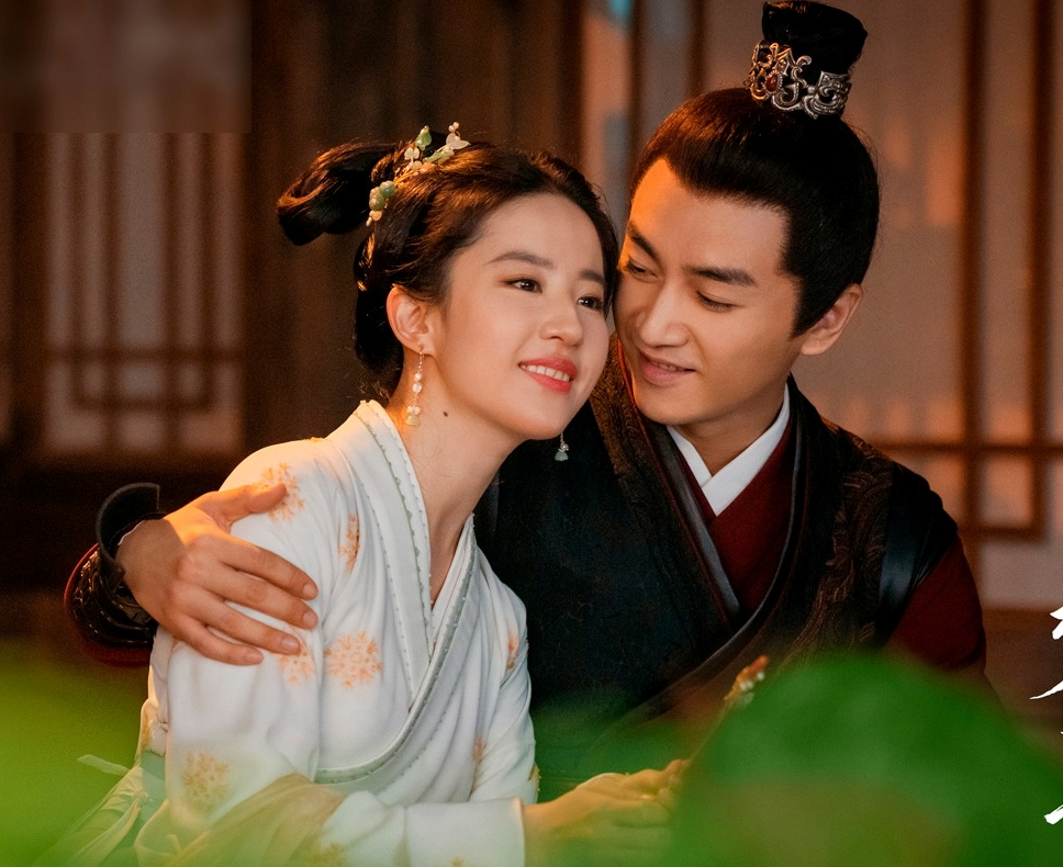 Cảnh tượng kinh ho&agrave;ng khiến bạn trai tin đồn của Lưu Diệc Phi liều mạng nhảy khỏi chiếc xe đang chạy- Ảnh 5.