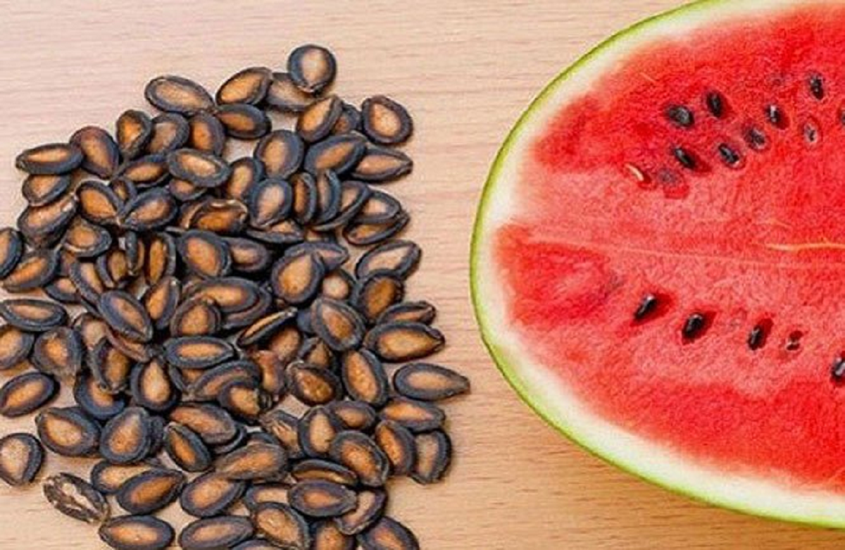 Hạt dưa hấu - "r&aacute;c" trong mắt nhiều người nhưng l&agrave; "kho dinh dưỡng" b&iacute; mật - Ảnh 2.