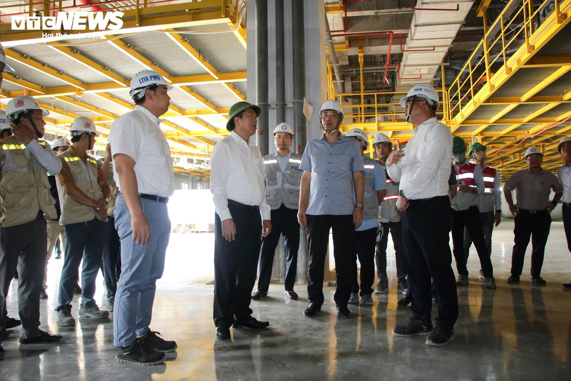 H&igrave;nh ảnh mới nhất b&ecirc;n trong đại c&ocirc;ng trường s&acirc;n bay Long Th&agrave;nh- Ảnh 11.