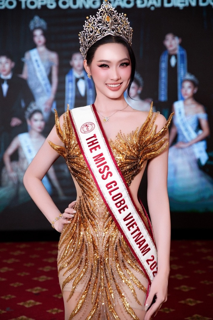 Nhan sắc mỹ nh&acirc;n cao 1m8 đại diện Việt Nam thi Miss Globe 2026- Ảnh 1.