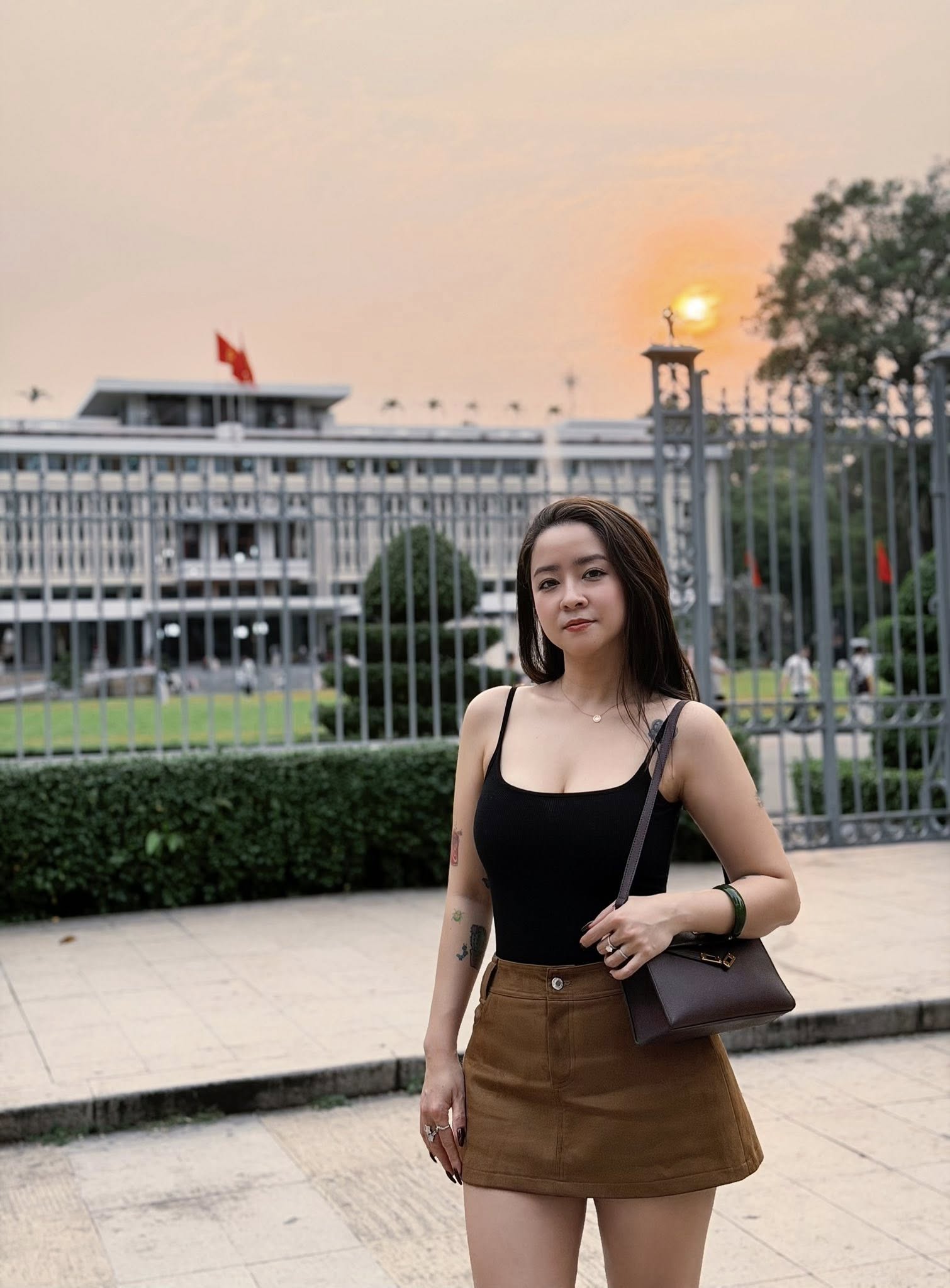 Diễn viên thủ vai người mẹ “ám ảnh điểm số” trên phim VTV: 19 tuổi kết hôn, 21 tuổi ly hôn, cách dạy con ngoài đời trái ngược- Ảnh 6. Diễn viên thủ vai người mẹ “ám ảnh điểm số” trên phim VTV: 19 tuổi kết hôn, 21 tuổi ly hôn, cách dạy con ngoài đời trái ngược- Ảnh 6.