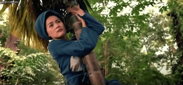 Mỹ nh&acirc;n đẹp kh&ocirc;ng g&oacute;c chết của m&agrave;n ảnh Việt v&agrave; 3 năm sống k&iacute;n tiếng g&acirc;y t&ograve; m&ograve;- Ảnh 1.