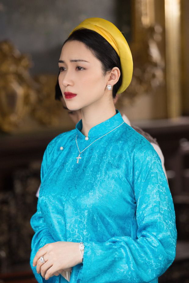 5 mỹ nh&acirc;n cổ trang đẹp nhất Việt Nam: Ho&agrave; Minzy g&acirc;y b&atilde;o quốc tế, Chi Pu x&eacute; truyện bước ra nhưng biểu tượng phải l&agrave; c&aacute;i t&ecirc;n n&agrave;y- Ảnh 5.