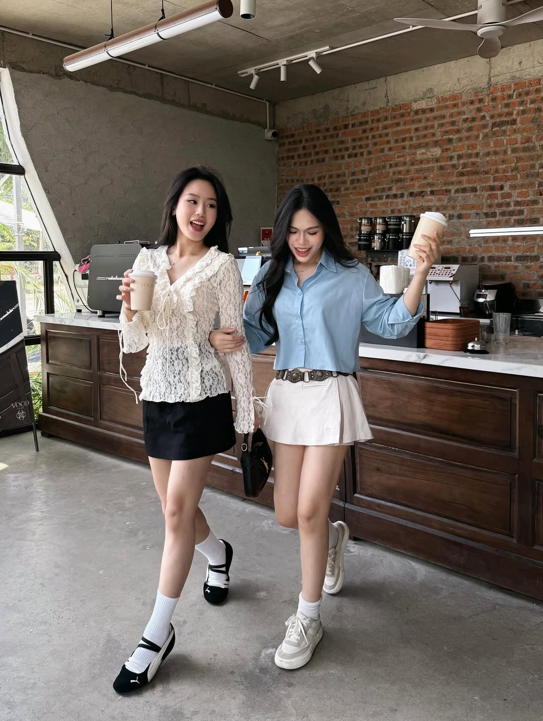C&ocirc; d&acirc;u &ocirc;m b&oacute; hoa cưới nặng 5kg viral MXH: Tiểu thư H&agrave; Tĩnh, đời thường cực xinh, style lại si&ecirc;u cuốn- Ảnh 5.