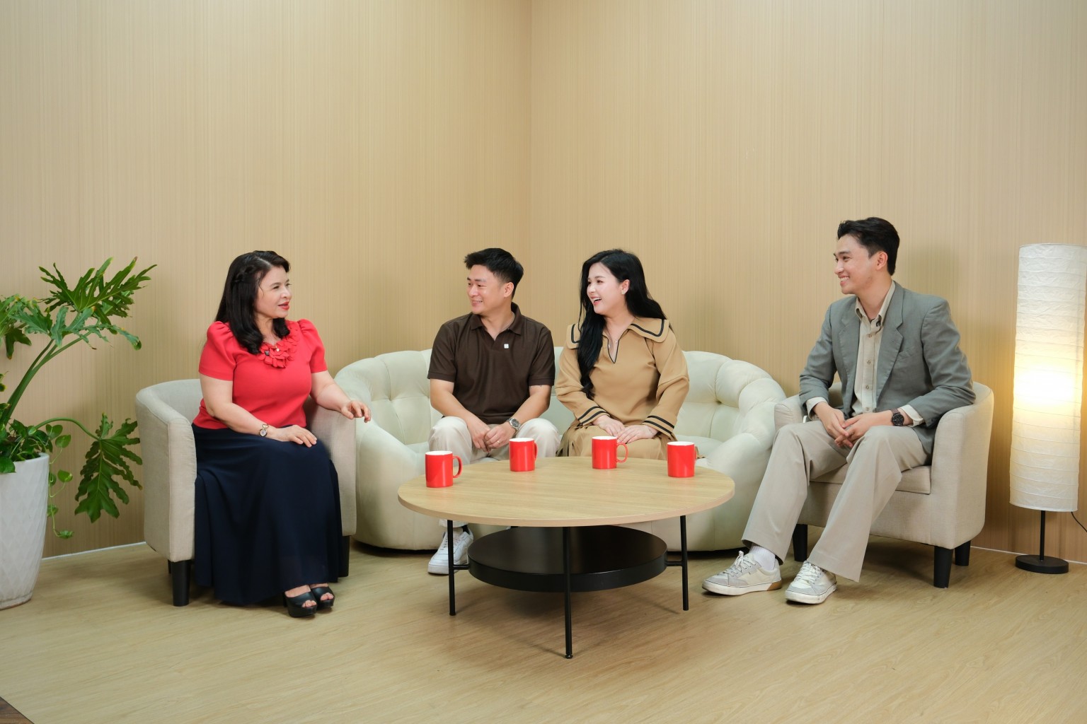 Ăn sạch, sống khỏe liệu c&oacute; cần thực phẩm đắt tiền? &ldquo;Đột k&iacute;ch&rdquo; nh&agrave; mới của gia đ&igrave;nh Thảo Nari để t&igrave;m c&acirc;u trả lời- Ảnh 4.