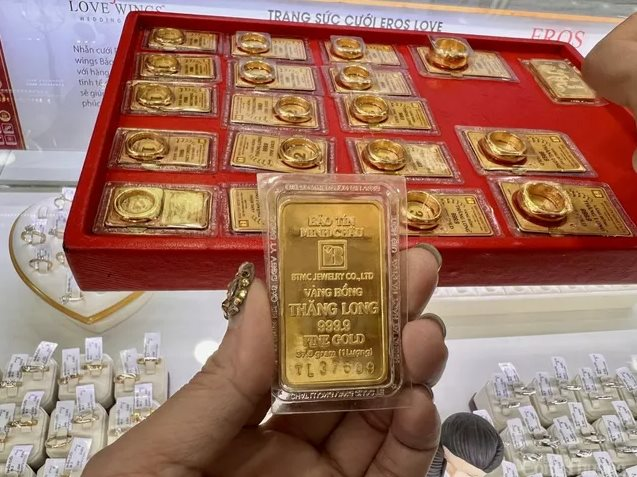 Gi&aacute; v&agrave;ng lại tăng- Ảnh 1.
