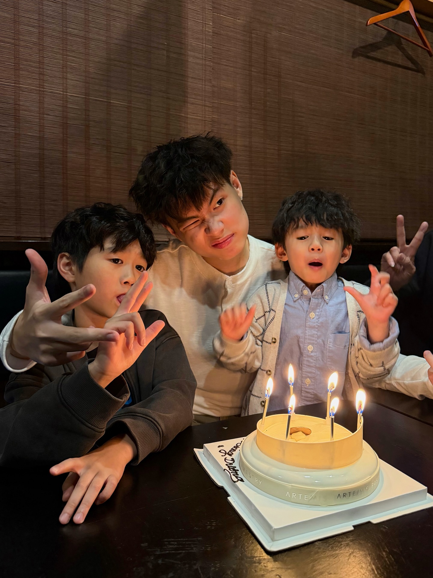 Bộ 3 "boy phố" mới nổi: Bi B&eacute;o - con trai nghệ sỹ Xu&acirc;n Bắc giật spotlight chỉ v&igrave; 1 nụ cười- Ảnh 13.