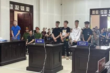 5 Bị cáo vụ bạo hành học viên tại Trung tâm Công tác xã hội Hải Hà lĩnh án năm 2026 - Ảnh 1. 5 Bị cáo vụ bạo hành học viên tại Trung tâm Công tác xã hội Hải Hà lĩnh án năm 2026 - Ảnh 1.