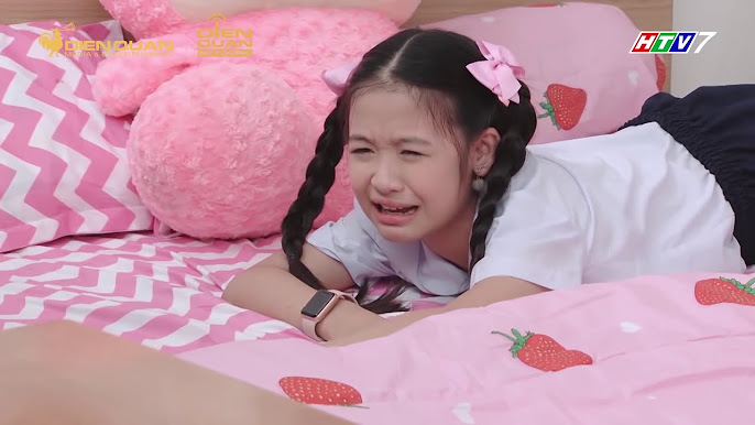 Mỹ nh&acirc;n Việt mới 18 tuổi đ&atilde; bị đ&ograve;i giải nghệ để đi thi Hoa hậu: Nhan sắc thần th&aacute;nh m&ecirc; hoặc 4 triệu fan- Ảnh 4.