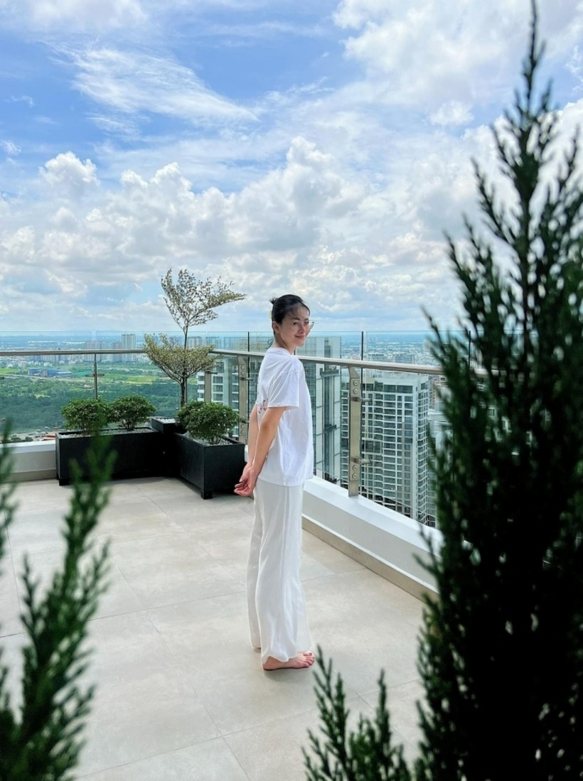 Mỹ nh&acirc;n U35 k&iacute;n tiếng nhất showbiz: Tr&aacute;nh xa thị phi, kh&ocirc;ng y&ecirc;u đương, sống đời nữ ho&agrave;ng trong BĐS triệu đ&ocirc;- Ảnh 14.