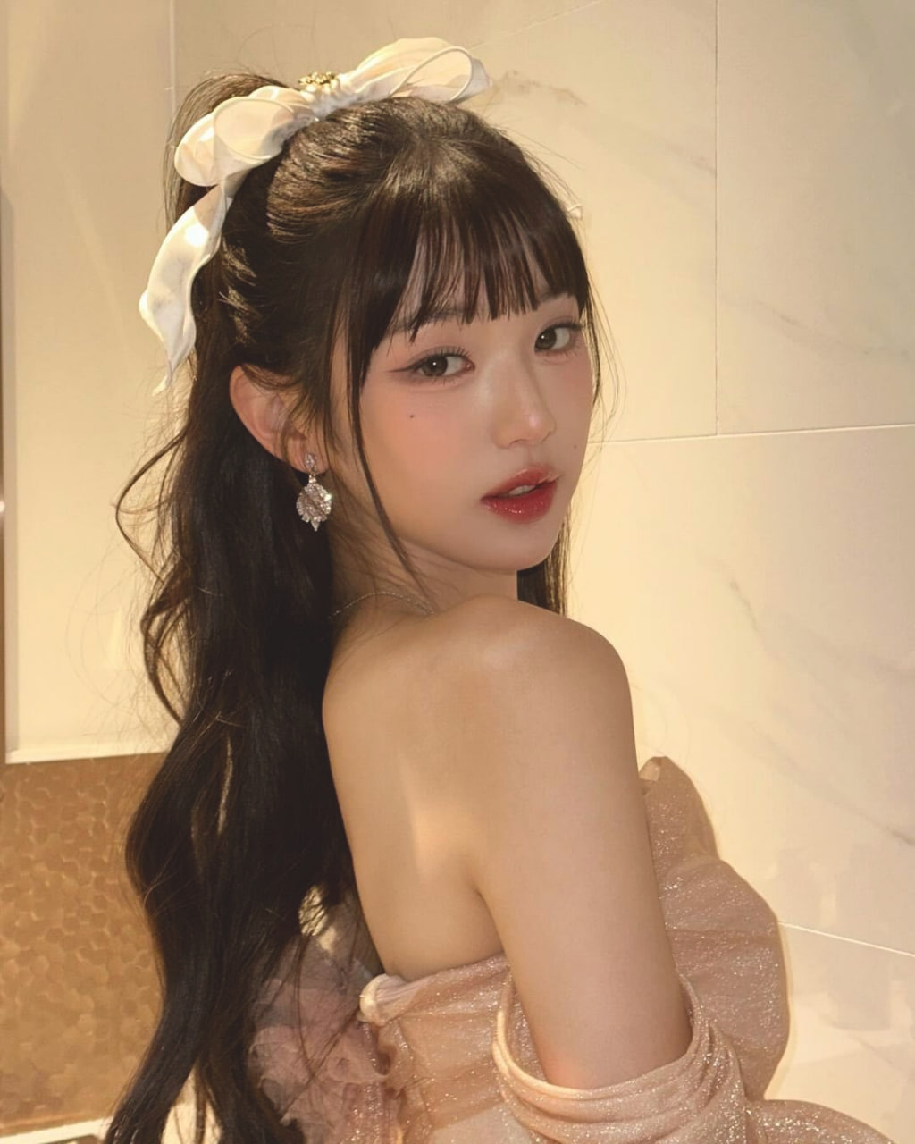 &ldquo;3 mỹ nh&acirc;n EQ thấp nhất showbiz&rdquo;: C&ocirc;ng ch&uacute;a Kpop chưa bị gh&eacute;t bằng ca sĩ n&agrave;y- Ảnh 5.